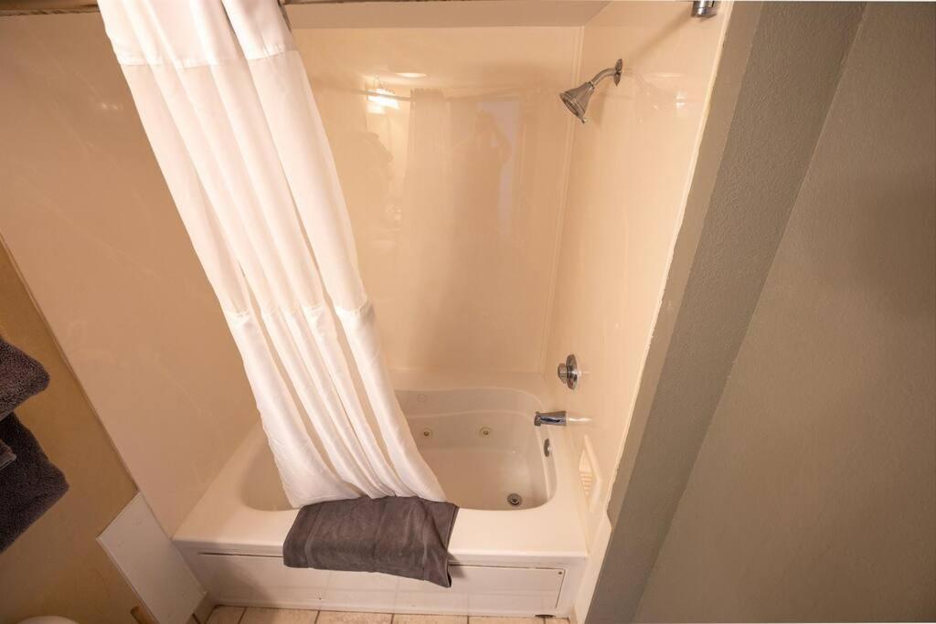 Willa Baywatch Renovated, Unobstructed Oceanfront Views! Myrtle Beach Zewnętrze zdjęcie